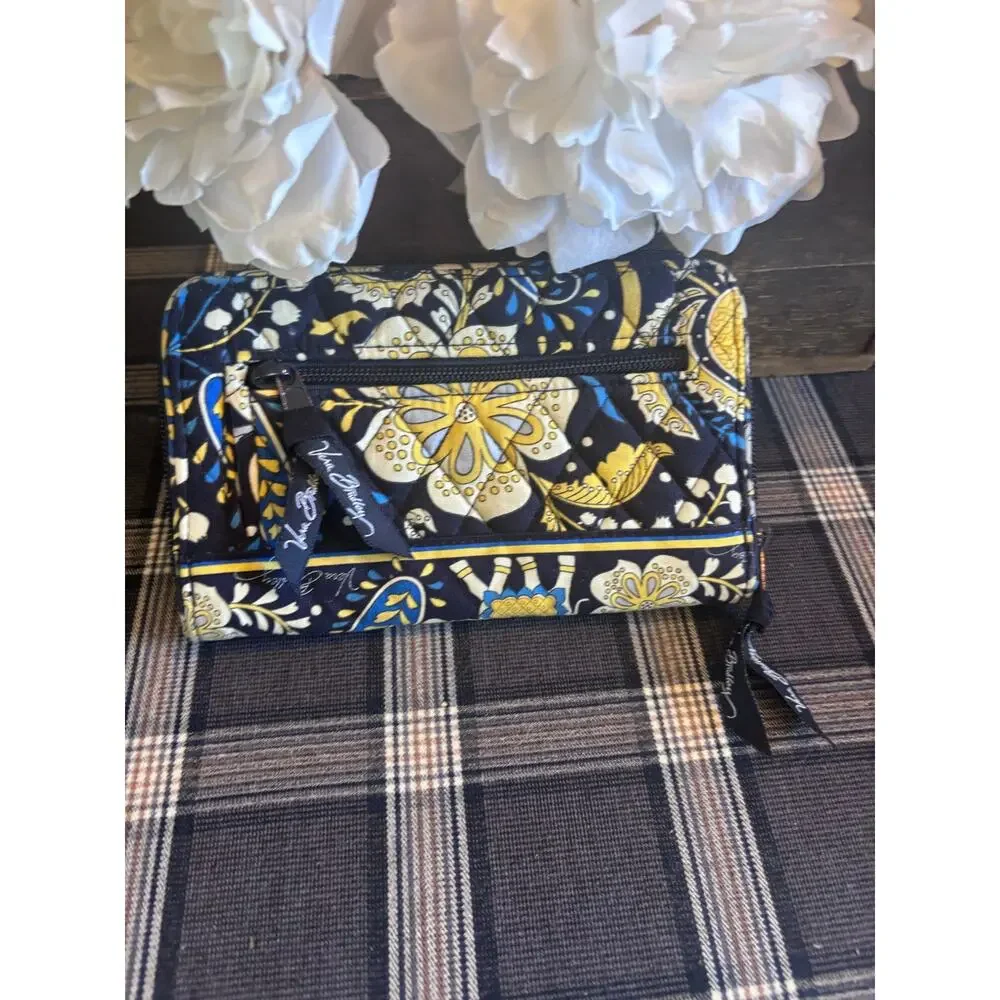 Vera Bradley vera bradley